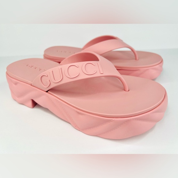 Gucci Platform Thong Pink Rubber Women Logo Chevron Comfort Sandals Size EU 39